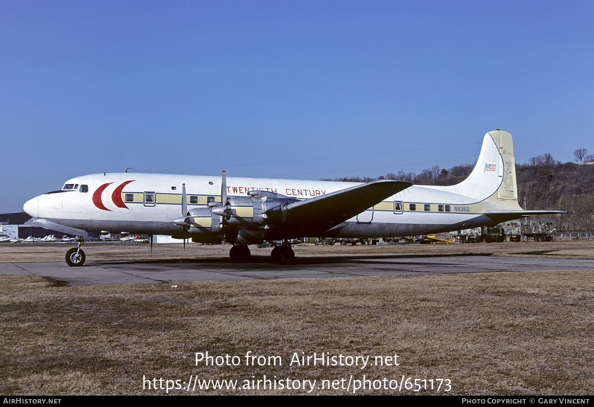 Aircraft Photo of N836D | Douglas DC-7B | Twentieth Century Travel Club | AirHistory.net #651173