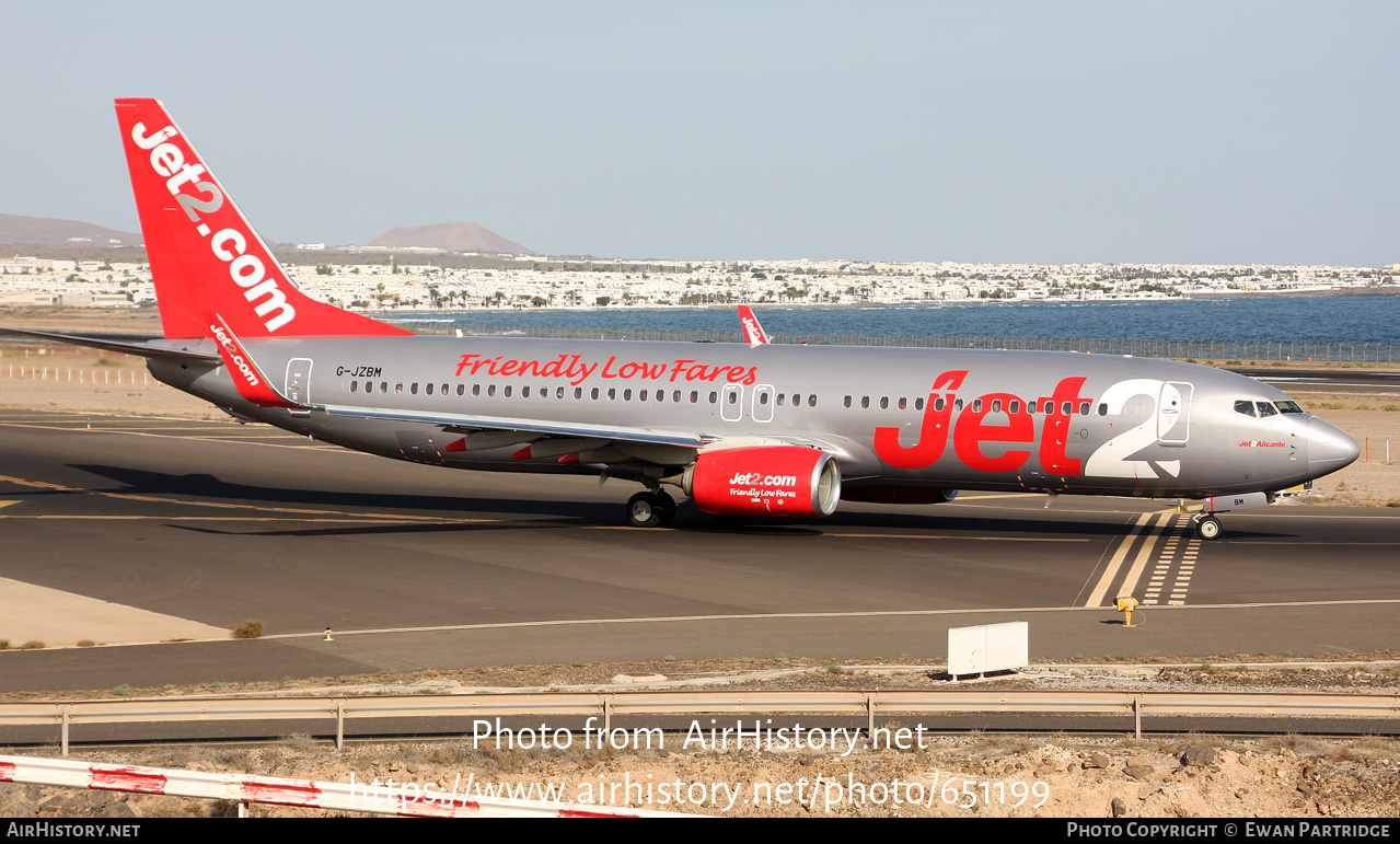 Aircraft Photo of G-JZBK | Boeing 737-800 | Jet2 | AirHistory.net #651199