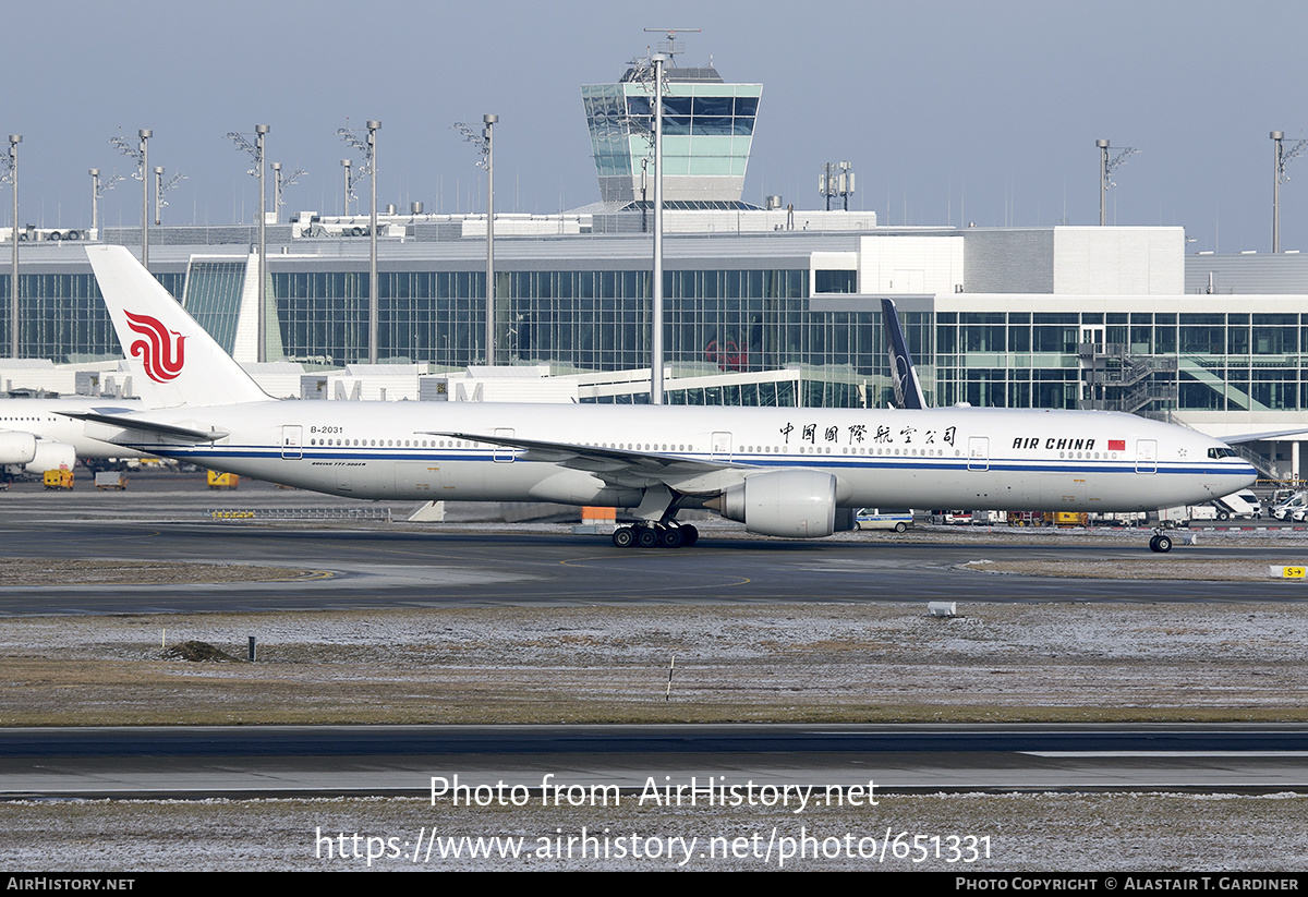 Aircraft Photo of B-2031 | Boeing 777-39L/ER | Air China | AirHistory.net #651331