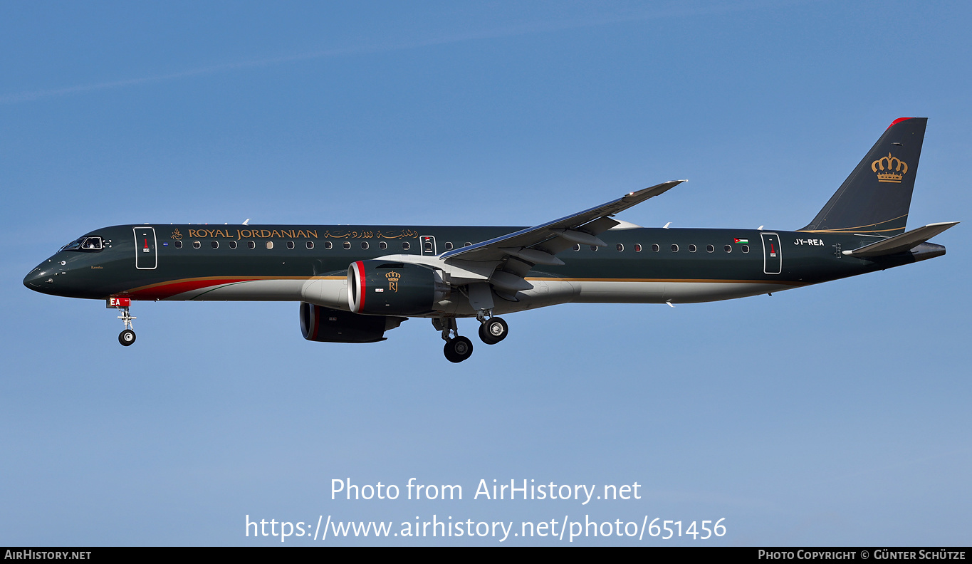 Aircraft Photo of JY-REA | Embraer 195-E2 (ERJ-190-400) | Royal Jordanian Airlines | AirHistory.net #651456