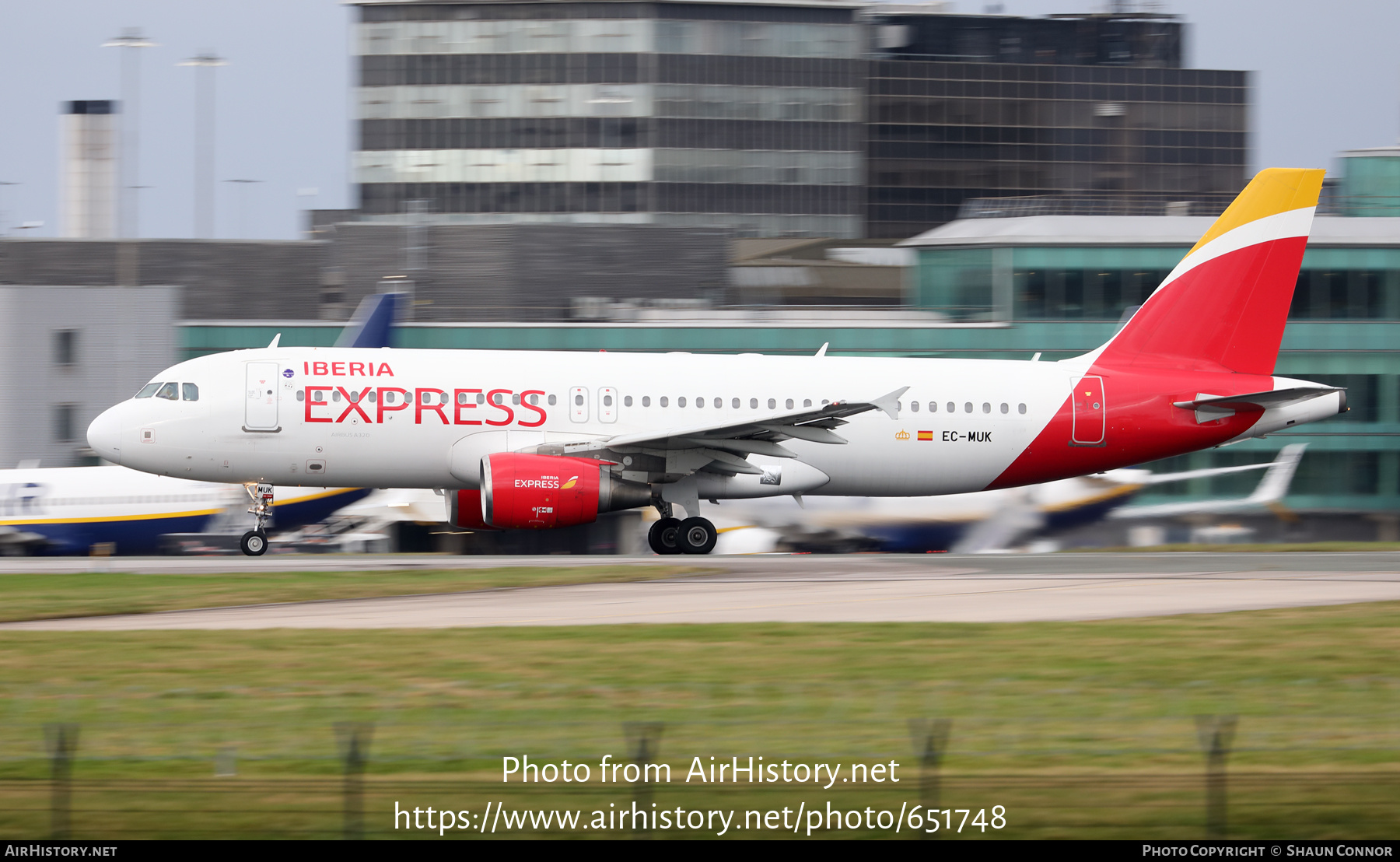 Aircraft Photo of EC-MUK | Airbus A320-214 | Iberia Express | AirHistory.net #651748