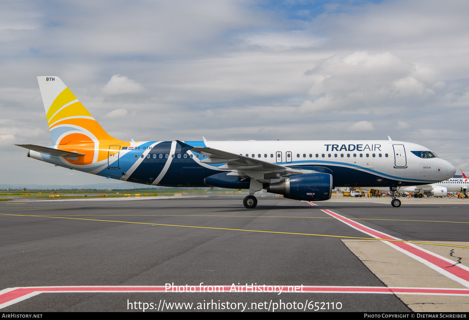 Aircraft Photo of 9A-BTH | Airbus A320-214 | Trade Air | AirHistory.net #652110