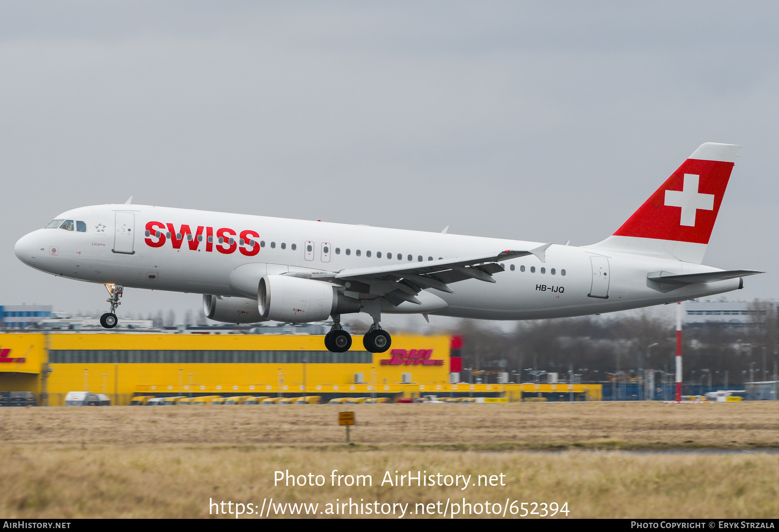 Aircraft Photo of HB-IJQ | Airbus A320-214 | Swiss International Air Lines | AirHistory.net #652394