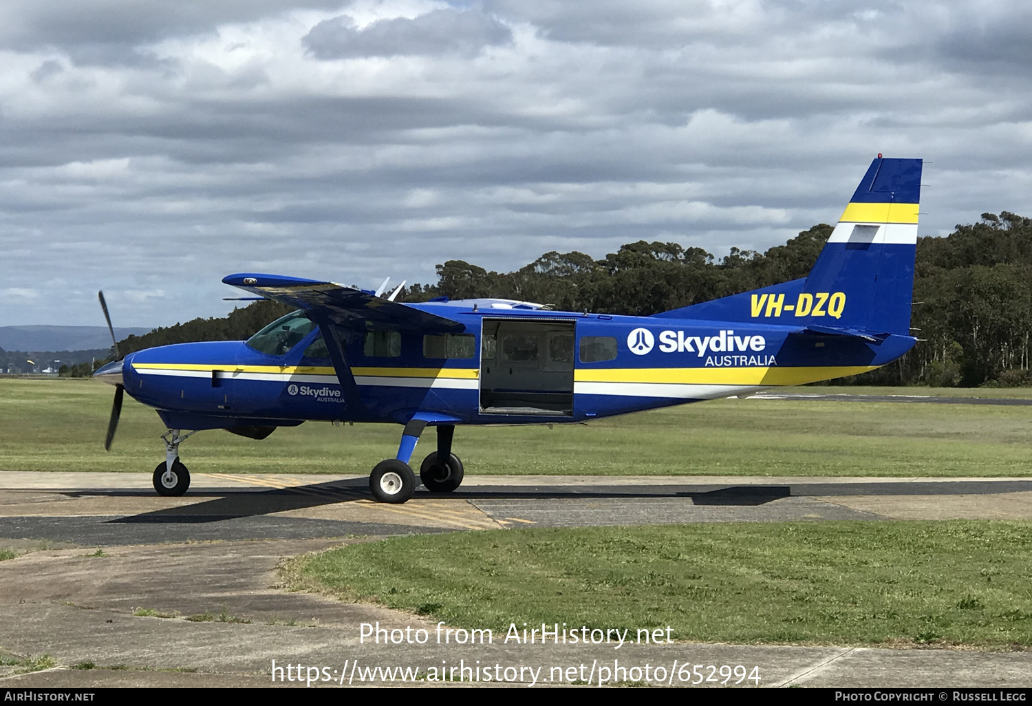 Aircraft Photo of VH-DZQ | Cessna 208 Caravan I | Skydive Australia | AirHistory.net #652994