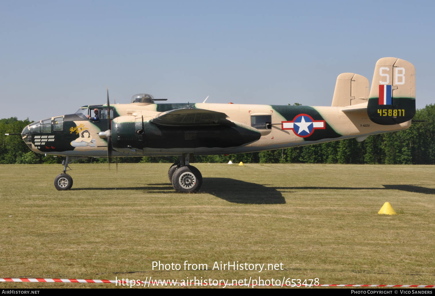 Aircraft Photo of F-AZZU / 458811 | North American B-25J Mitchell | USA - Air Force | AirHistory.net #653478