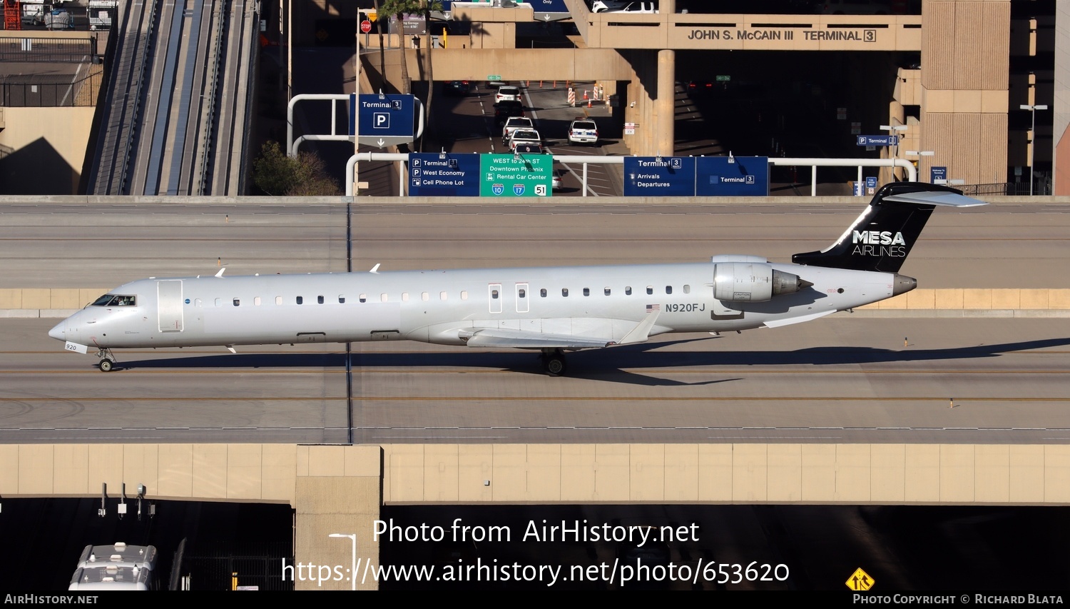 Aircraft Photo of N920FJ | Bombardier CRJ-900ER (CL-600-2D24) | Mesa Airlines | AirHistory.net #653620