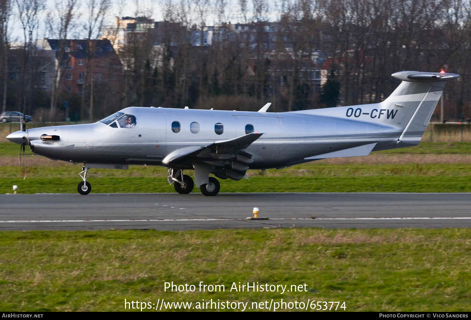 Aircraft Photo of OO-CFW | Pilatus PC-12NG (PC-12/47E) | AirHistory.net #653774