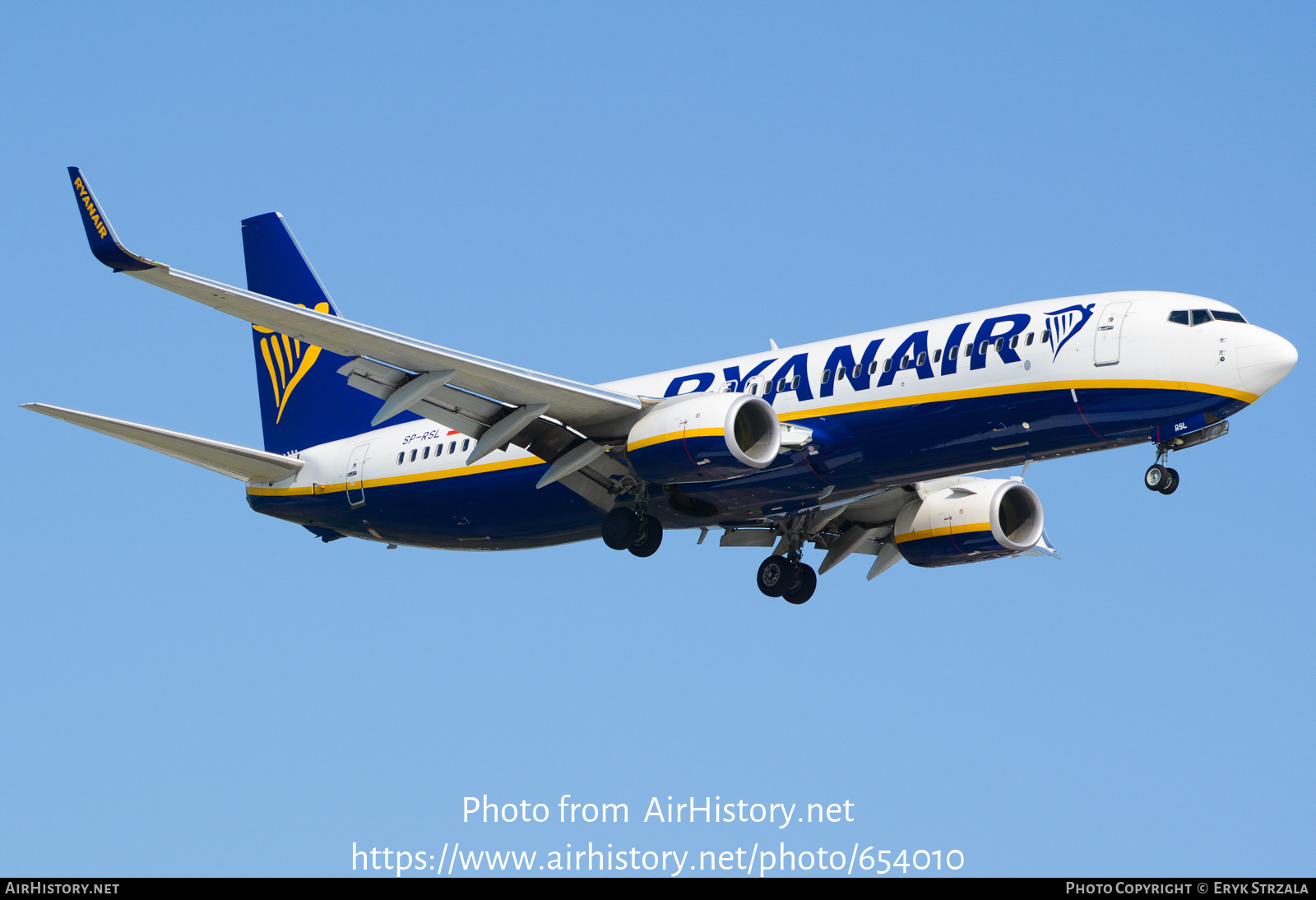 Aircraft Photo of SP-RSL | Boeing 737-800 | Ryanair | AirHistory.net #654010