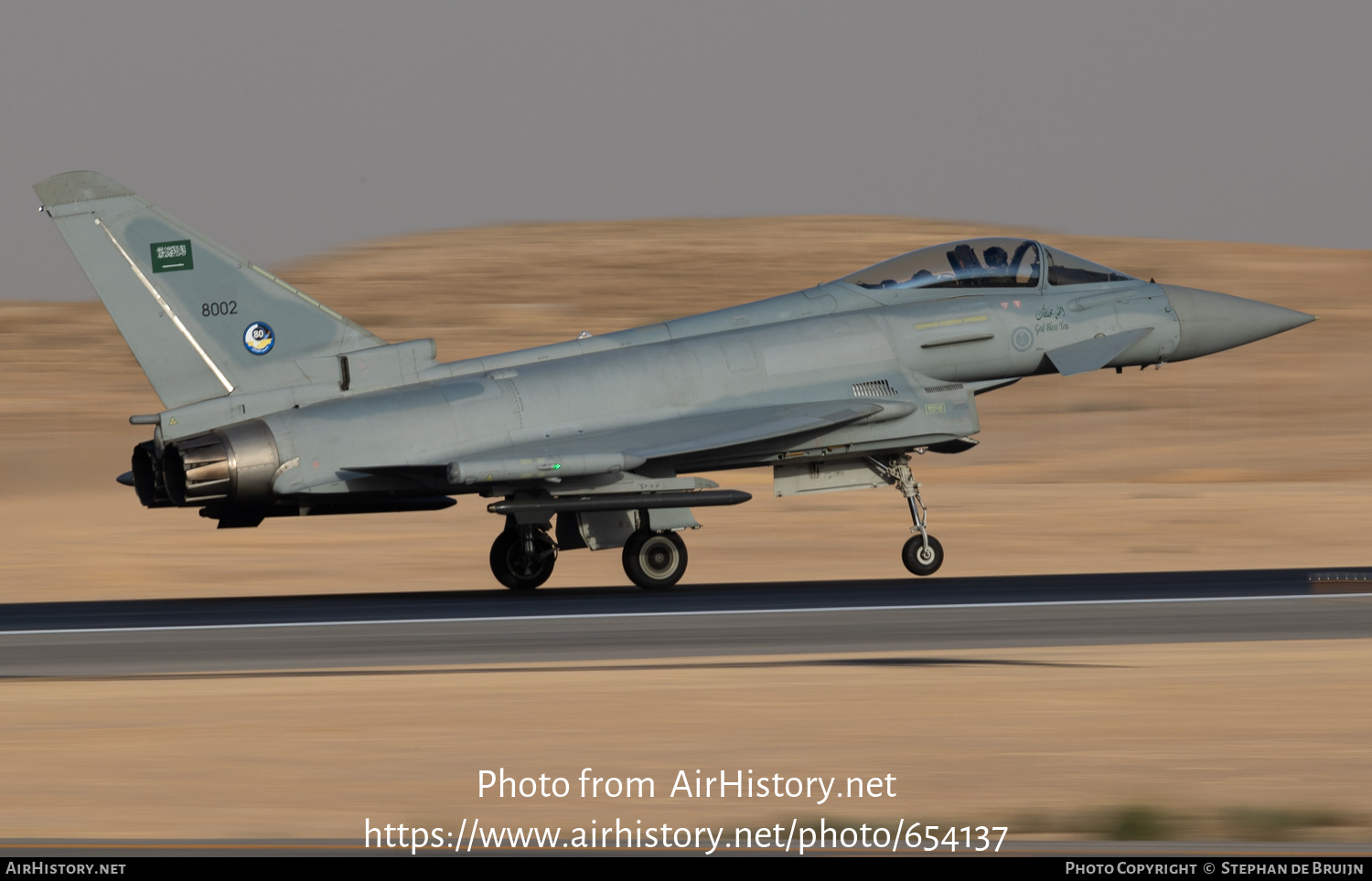 Aircraft Photo of 8002 | Eurofighter EF-2000 Typhoon | Saudi Arabia - Air Force | AirHistory.net #654137