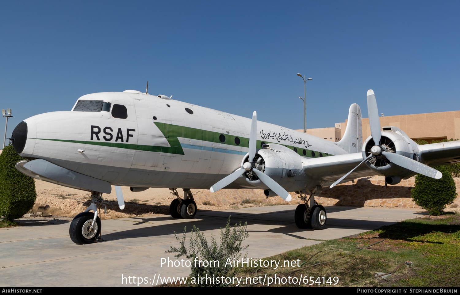 Aircraft Photo of 450 | Douglas C-54 Skymaster | Saudi Arabia - Air ...