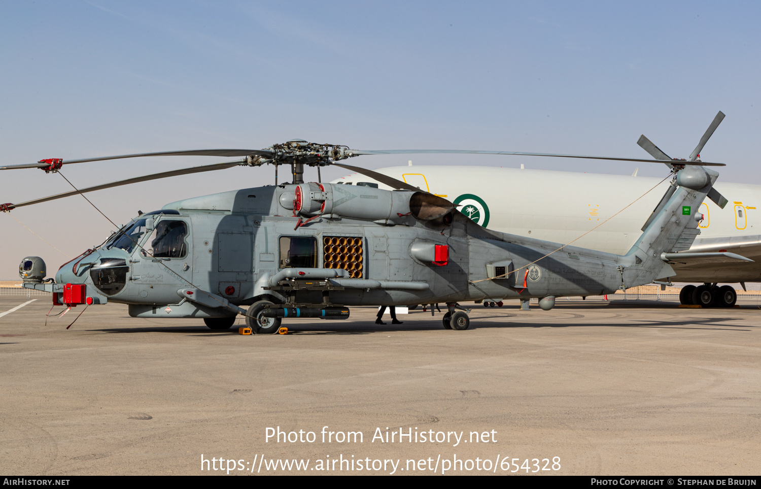 Aircraft Photo of 801 / 169383 | Sikorsky MH-60R Seahawk (S-70B) | Saudi Arabia - Navy | AirHistory.net #654328