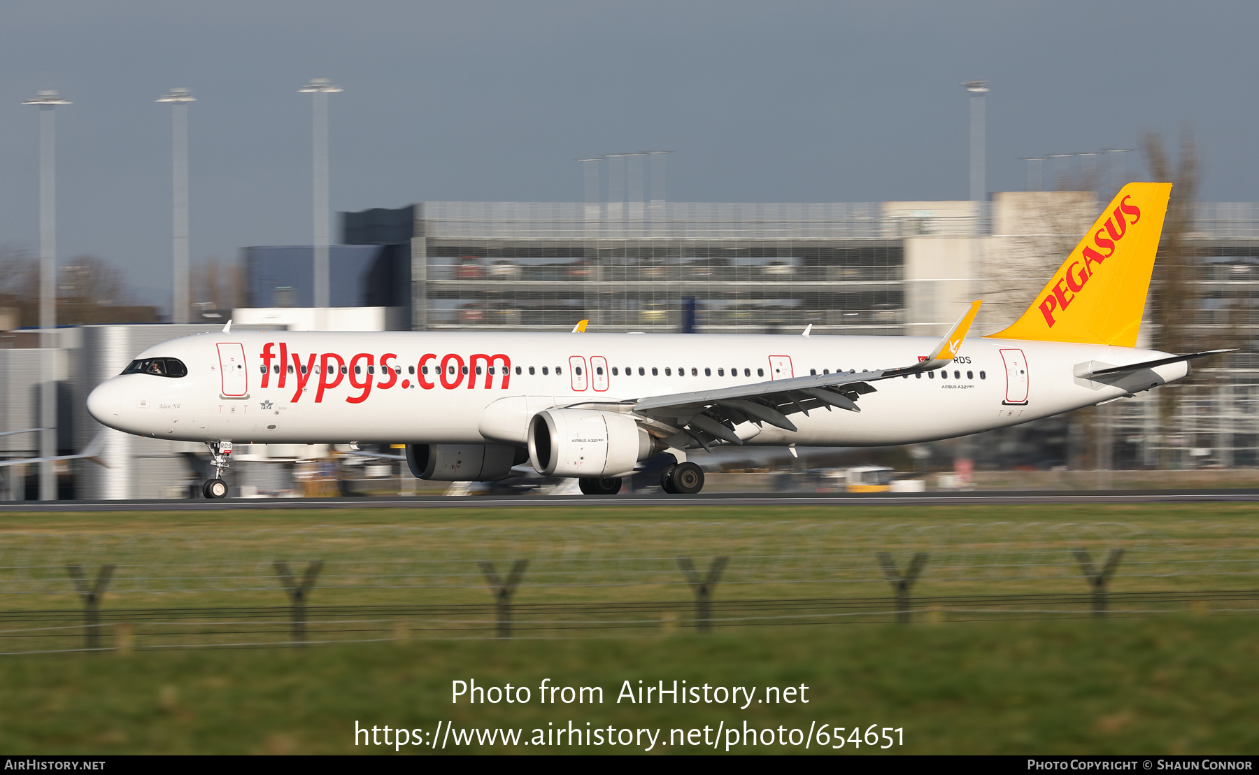 Aircraft Photo of TC-RDS | Airbus A321-251NX | Pegasus Airlines | AirHistory.net #654651