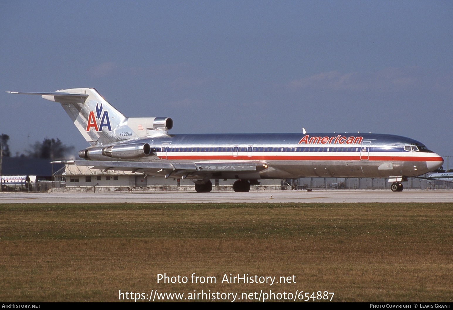 Aircraft Photo of N722AA | Boeing 727-227/Adv | American Airlines | AirHistory.net #654887