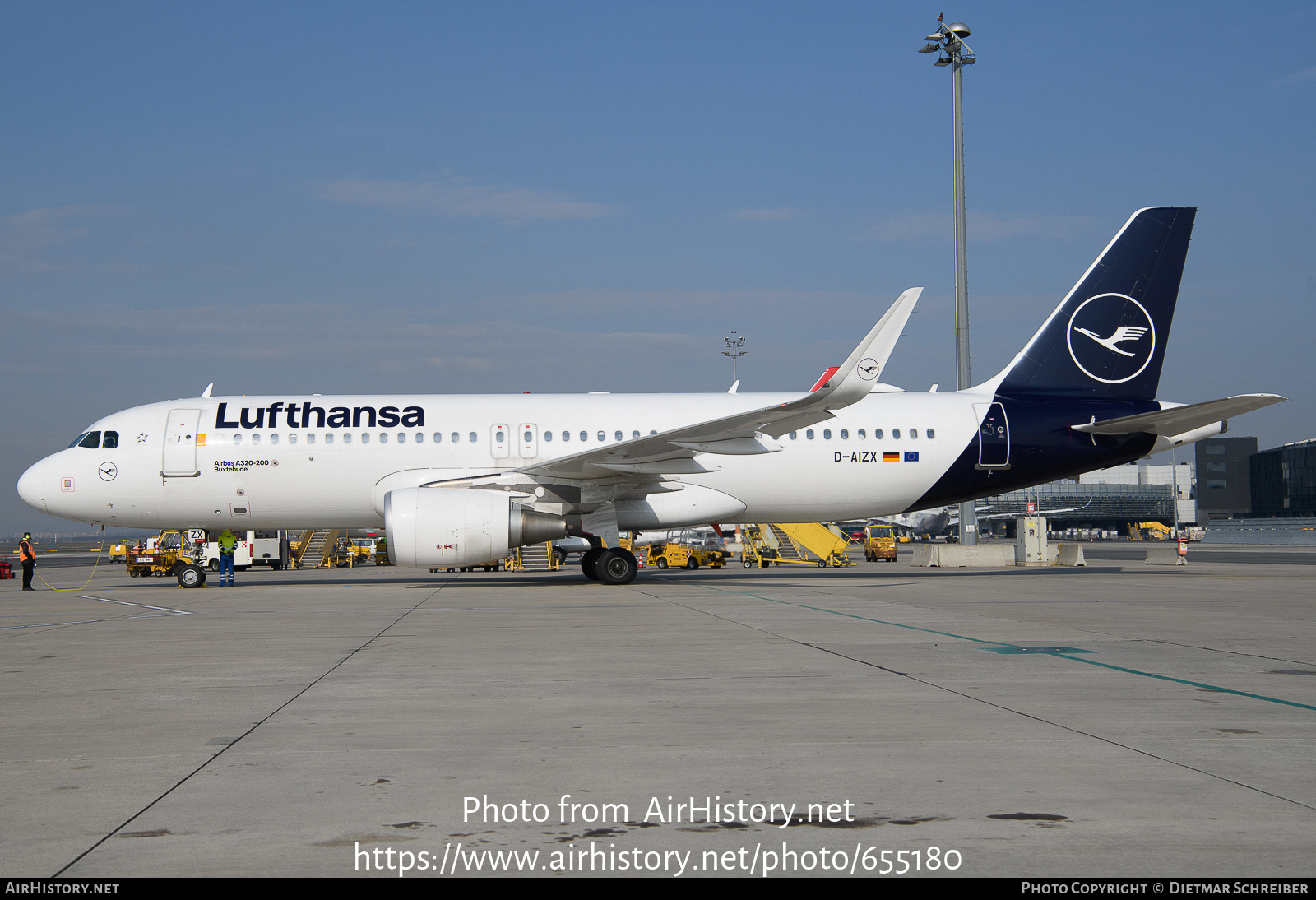 Aircraft Photo of D-AIZX | Airbus A320-214 | Lufthansa | AirHistory.net #655180