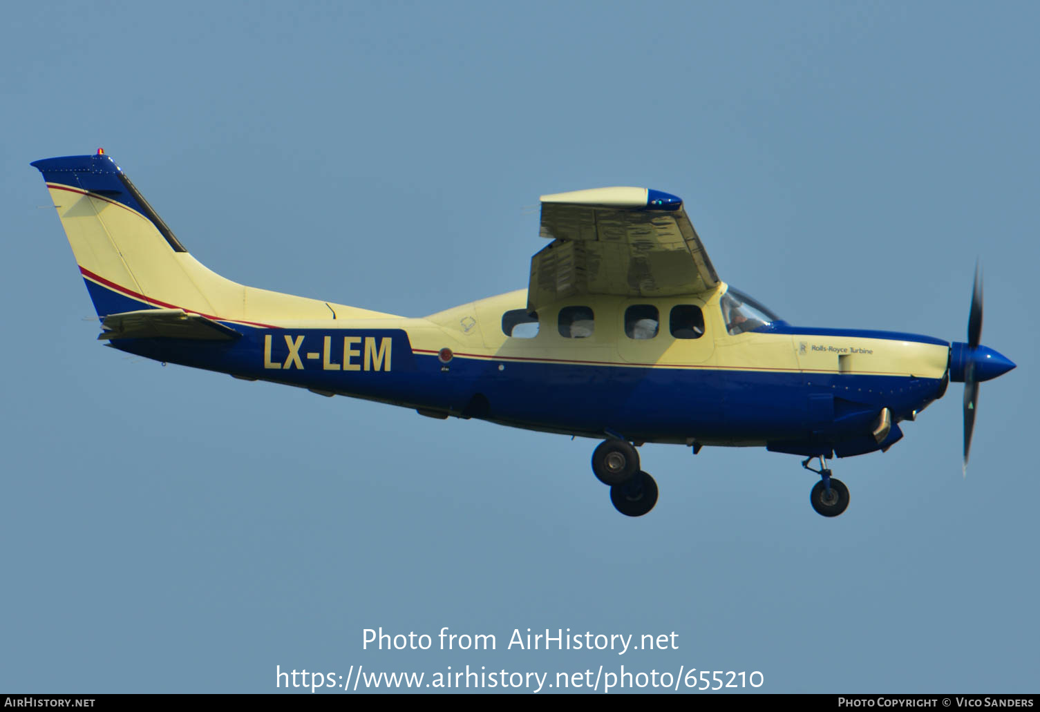 Aircraft Photo of LX-LEM | Cessna P210N Silver Eagle | AirHistory.net #655210