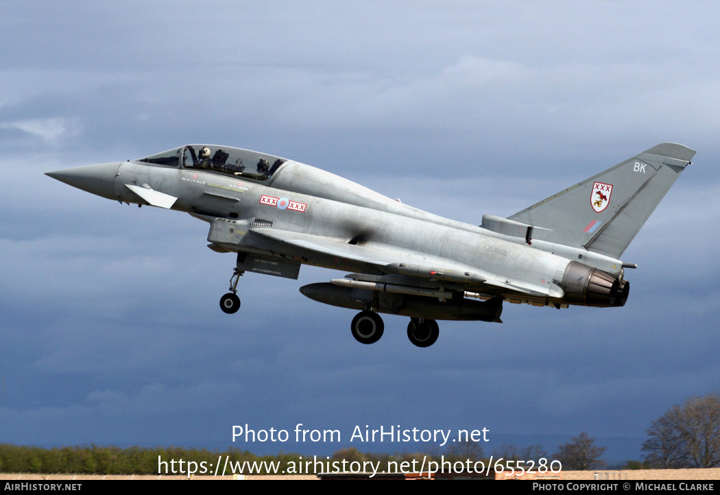 Aircraft Photo of ZJ812 | Eurofighter EF-2000 Typhoon T1 | UK - Air Force | AirHistory.net #655280