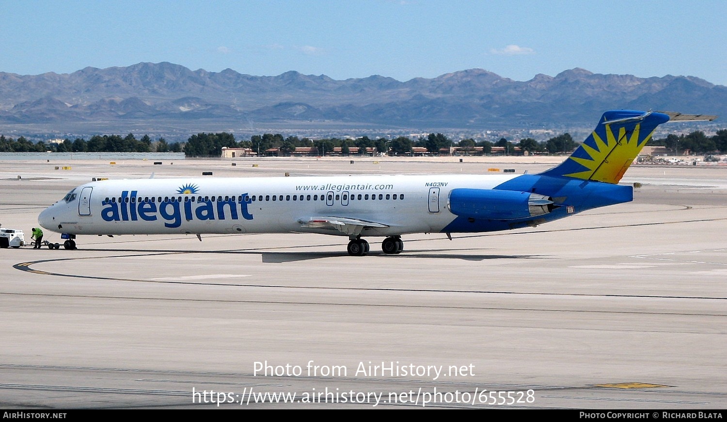 Aircraft Photo of N403NV | McDonnell Douglas MD-88 | Allegiant Air | AirHistory.net #655528