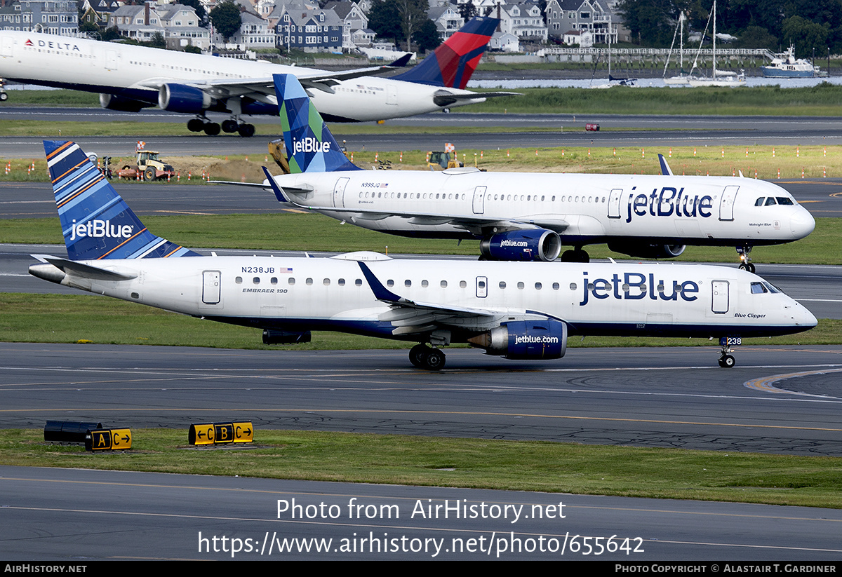 Aircraft Photo of N238JB | Embraer 190AR (ERJ-190-100IGW) | JetBlue Airways | AirHistory.net #655642