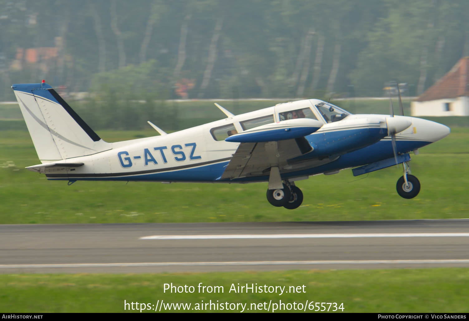 Aircraft Photo of G-ATSZ | Piper PA-30 Twin Comanche | AirHistory.net #655734