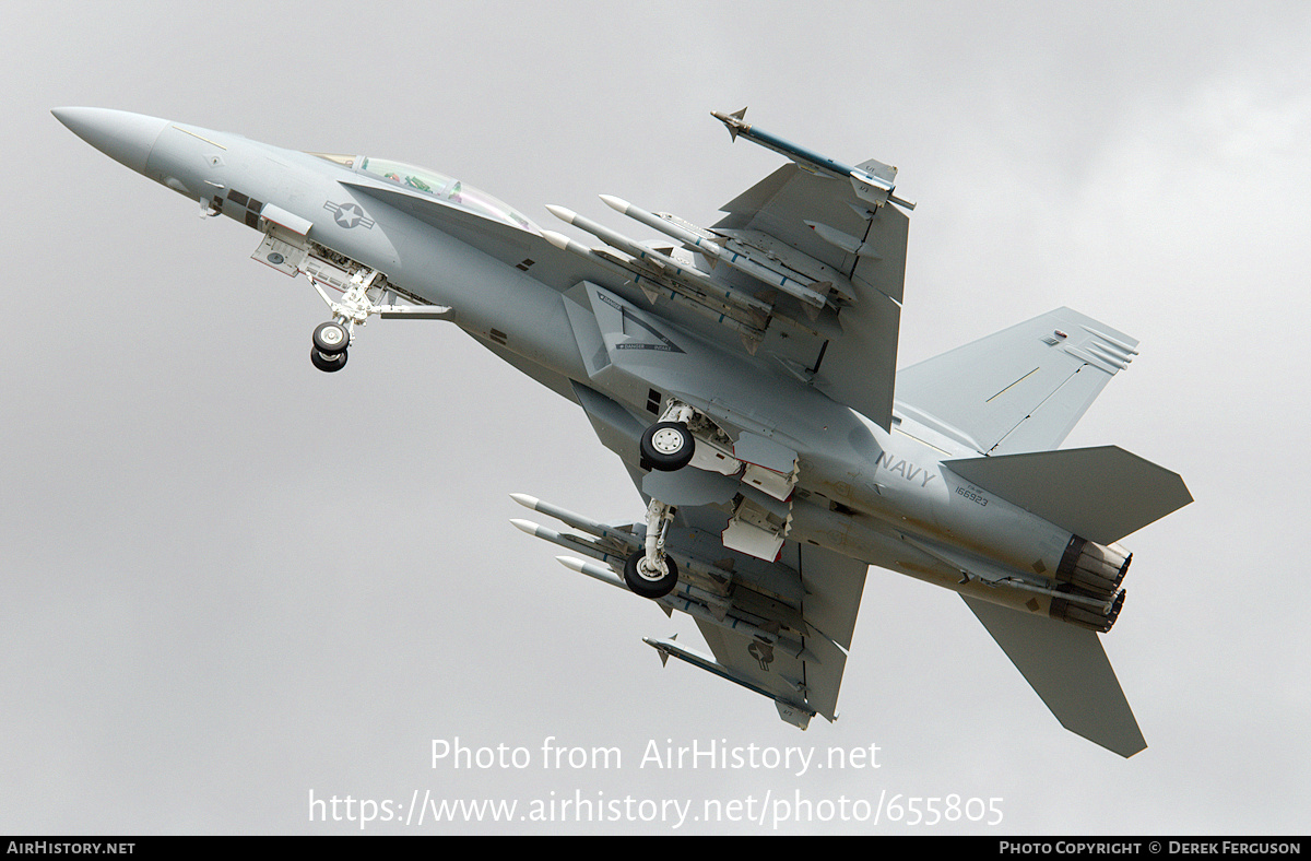 Aircraft Photo of 166923 | Boeing F/A-18F Super Hornet | USA - Navy | AirHistory.net #655805