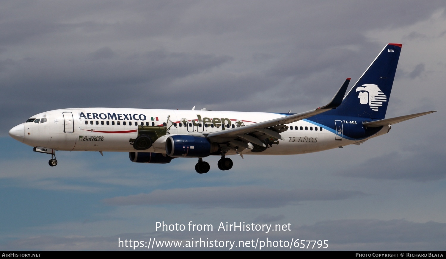 Aircraft Photo of XA-MIA | Boeing 737-852 | AeroMéxico | AirHistory.net #657795