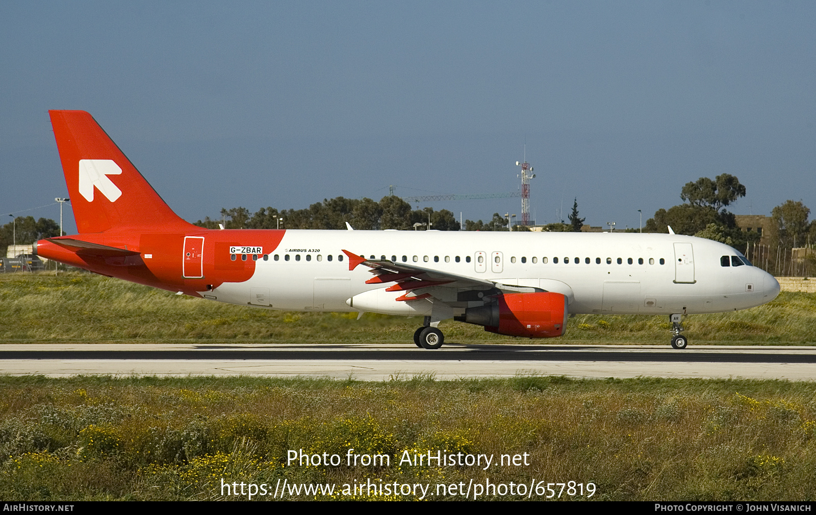 Aircraft Photo of G-ZBAR | Airbus A320-214 | AirHistory.net #657819