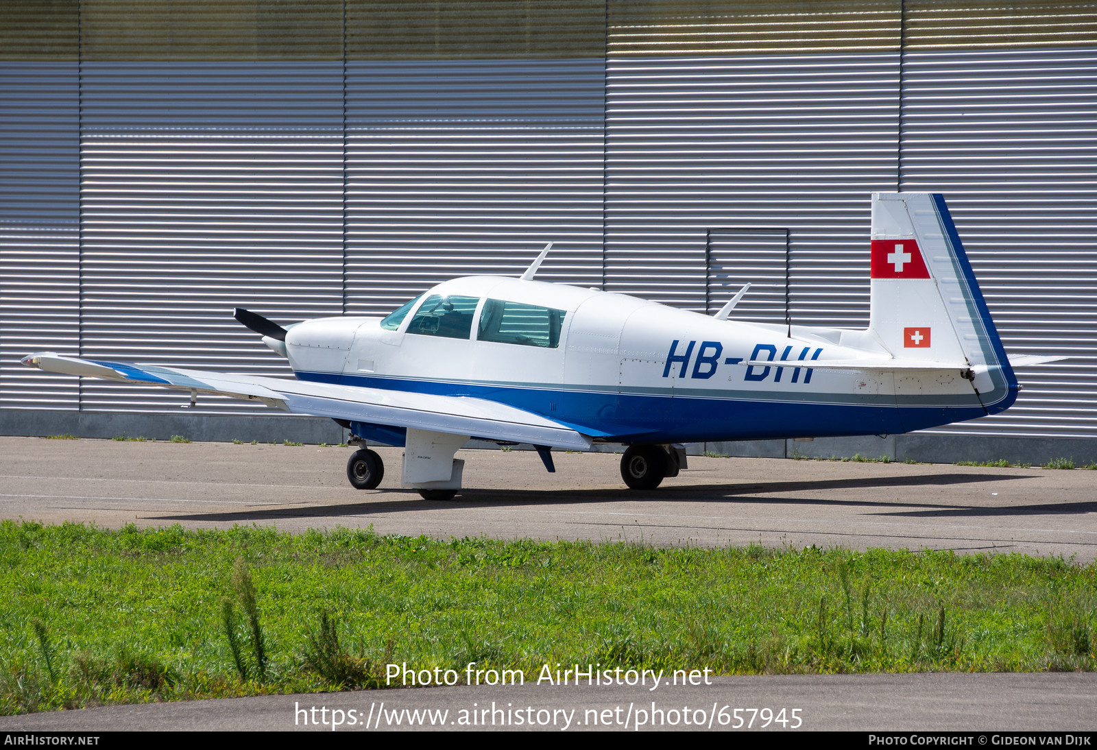 Aircraft Photo of HB-DHI | Mooney M-20J 201 | AirHistory.net #657945