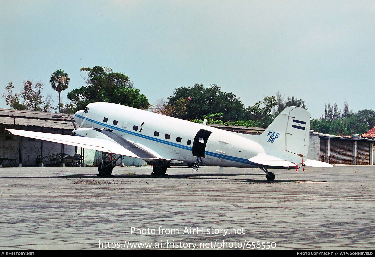 Aircraft Photo of FAS 116 | Basler BT-67 Turbo-67 | El Salvador - Air Force | AirHistory.net #658550