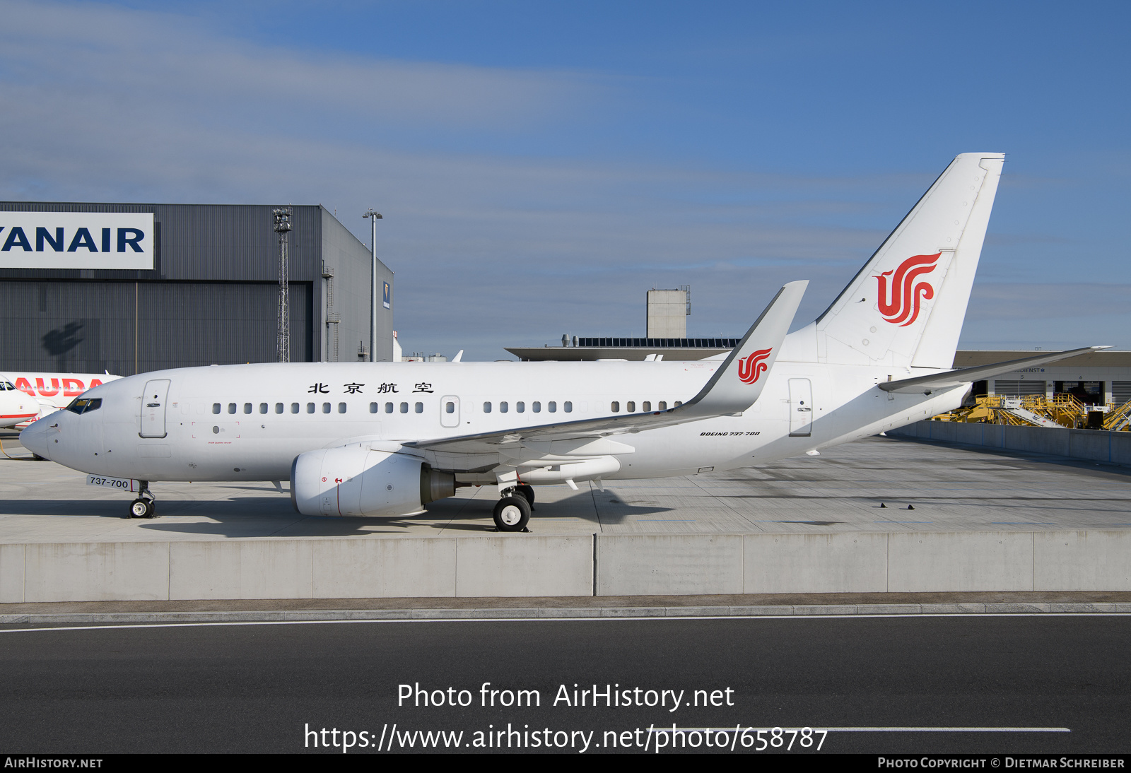 Aircraft Photo of B-3999 | Boeing 737-79L BBJ | Beijing Airlines | AirHistory.net #658787