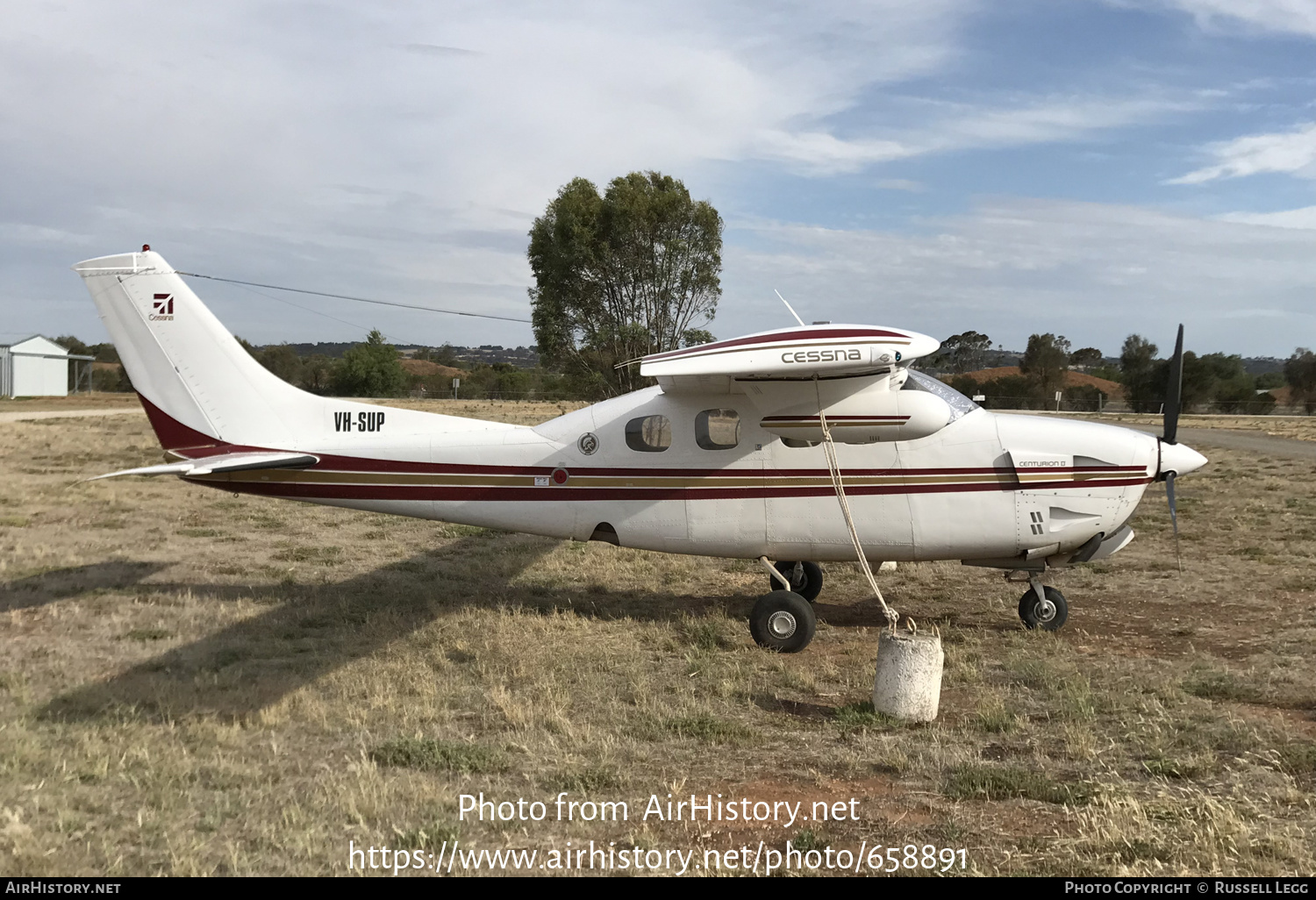 Aircraft Photo of VH-SUP | Cessna P210N Pressurized Centurion | AirHistory.net #658891