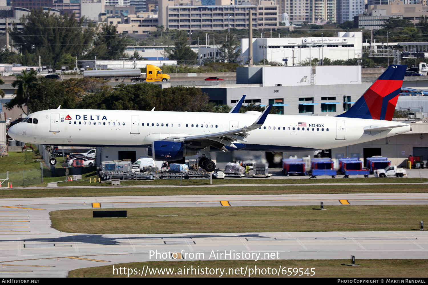 Aircraft Photo of N124DX | Airbus A321-211 | Delta Air Lines | AirHistory.net #659545