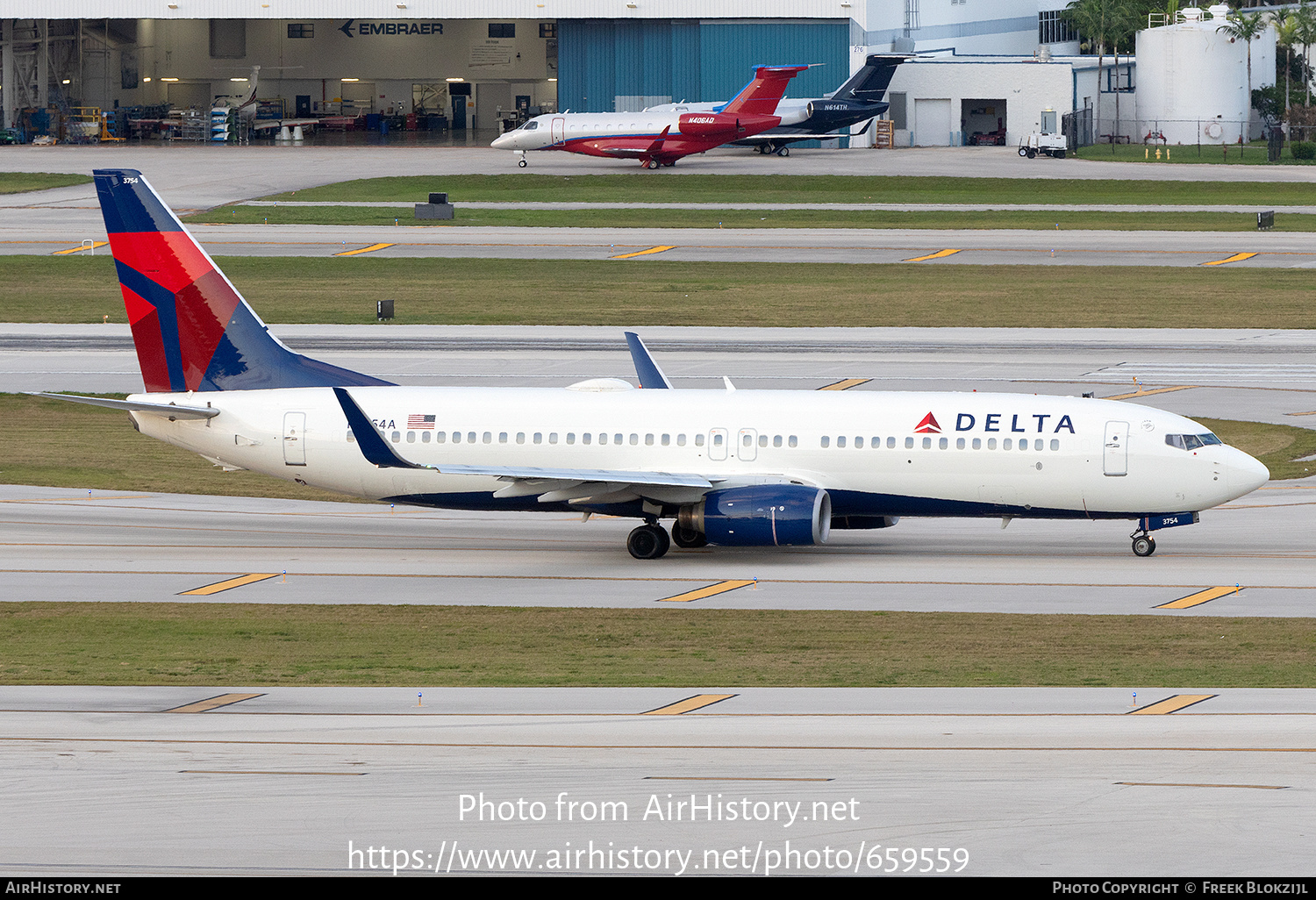 Aircraft Photo of N3754A | Boeing 737-832 | Delta Air Lines | AirHistory.net #659559