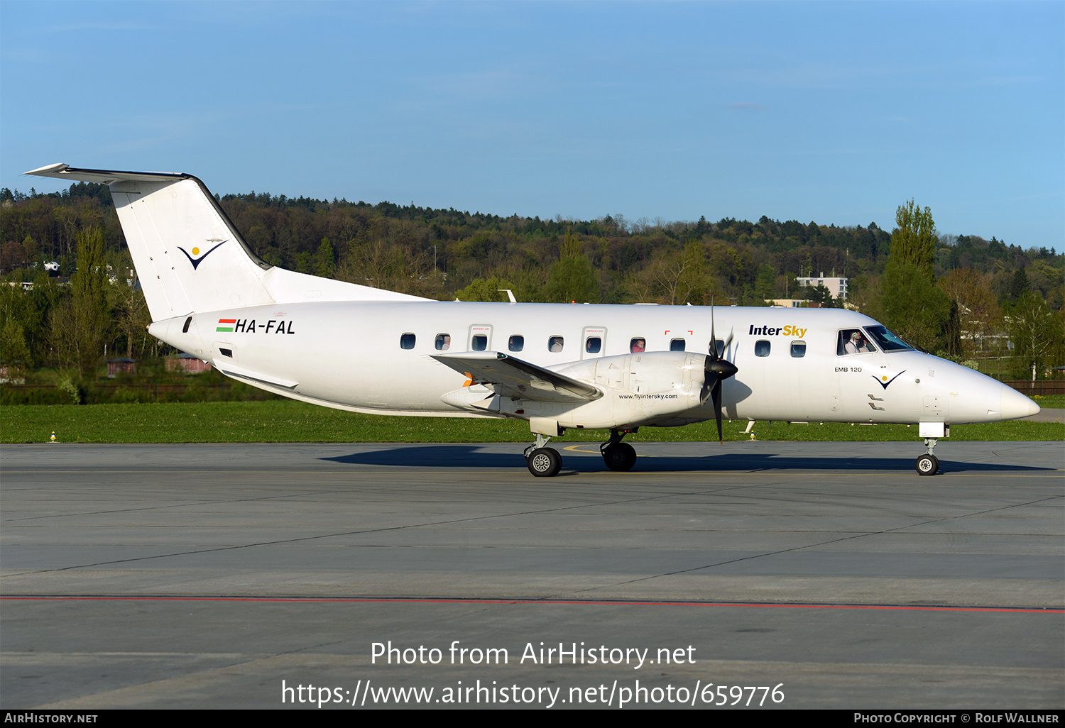 Aircraft Photo of HA-FAL | Embraer EMB-120ER Brasilia | InterSky | AirHistory.net #659776