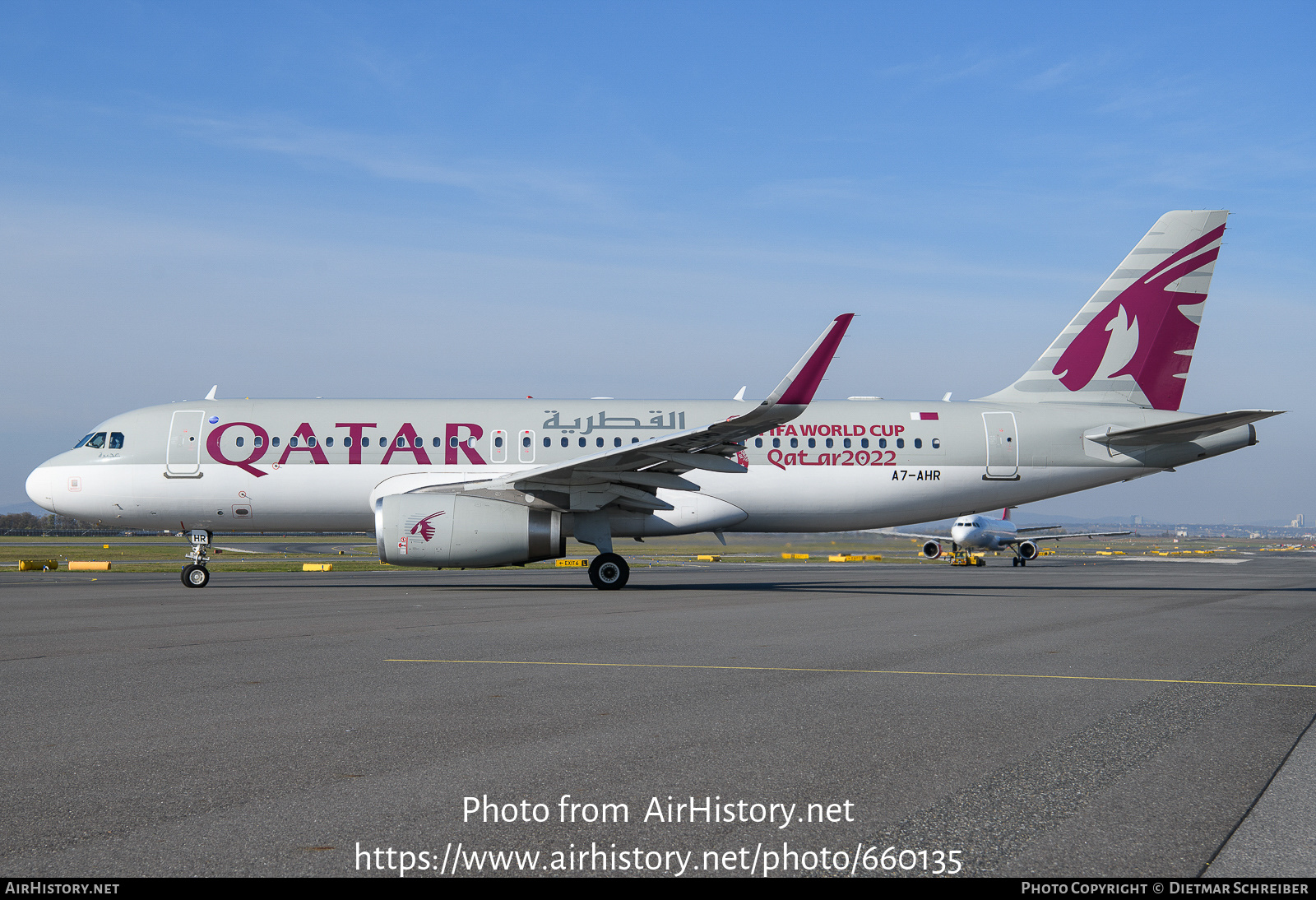 Aircraft Photo of A7-AHR | Airbus A320-232 | Qatar Airways | AirHistory.net #660135