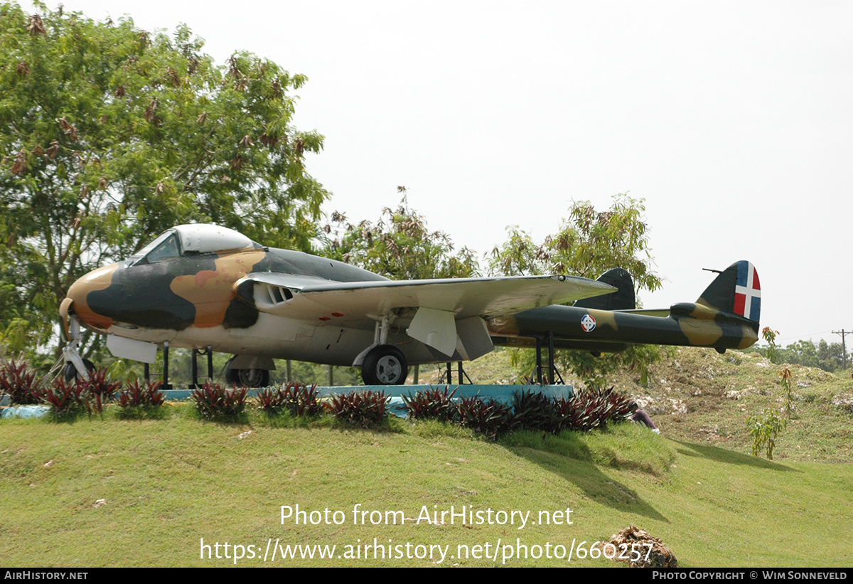 Aircraft Photo of 2741 | De Havilland D.H. 100 Vampire FB50 | Dominican Republic - Air Force | AirHistory.net #660257