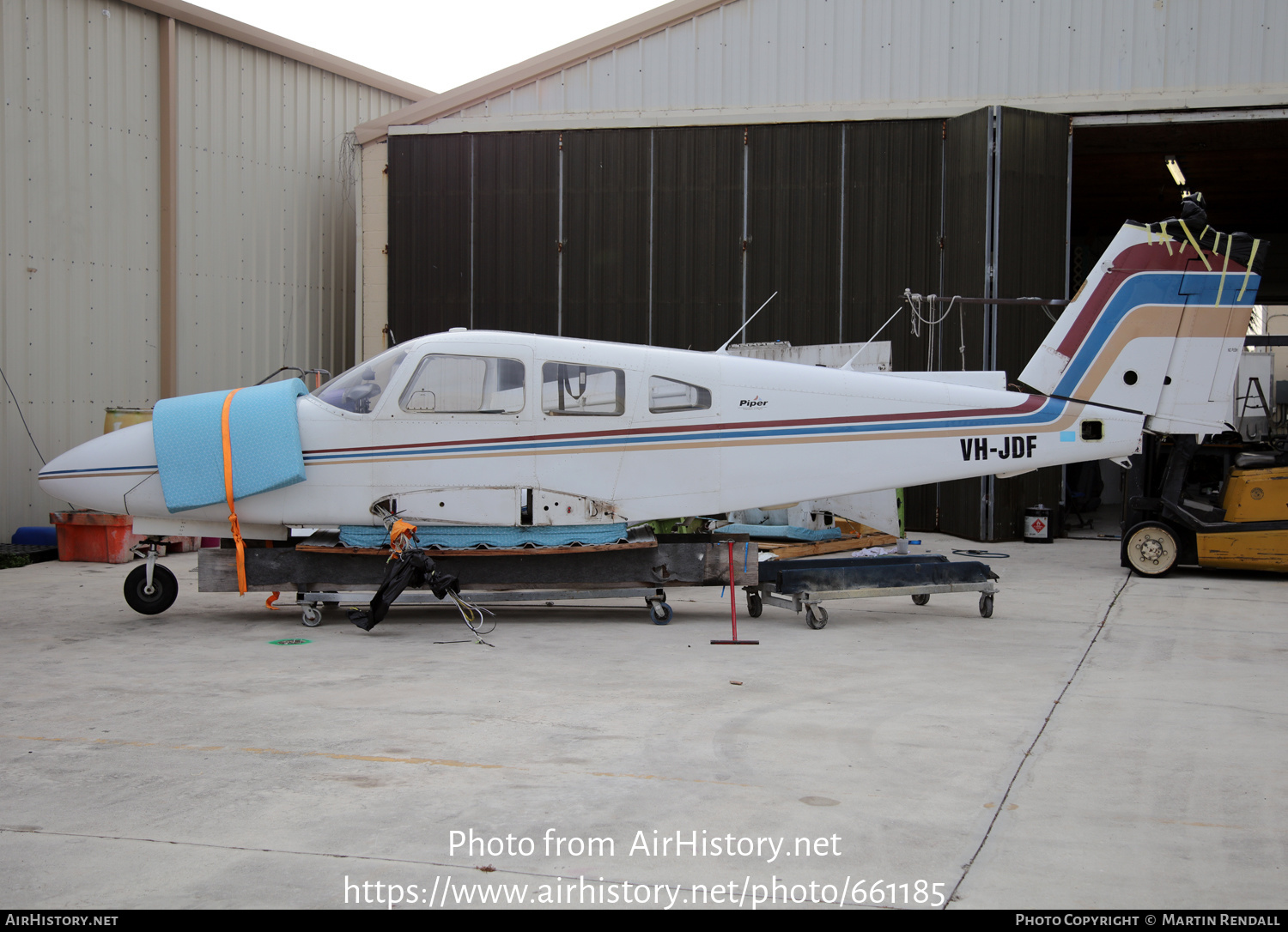 Aircraft Photo of VH-JDF | Piper PA-44-180 Seminole | AirHistory.net #661185