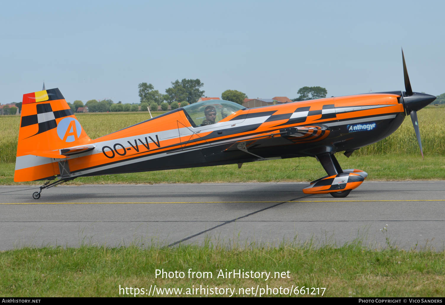 Aircraft Photo of OO-VVV | Extra EA-330SC | AirHistory.net #661217