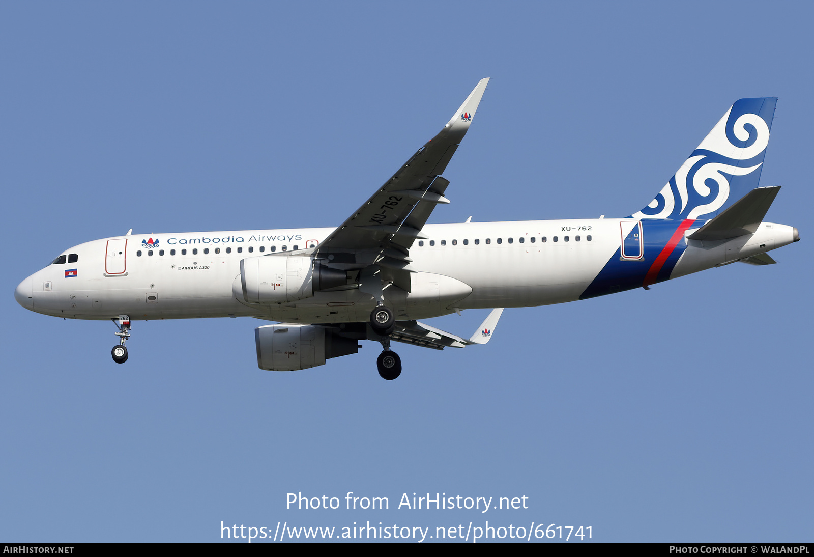 Aircraft Photo of XU-762 | Airbus A320-214 | Cambodia Airways | AirHistory.net #661741