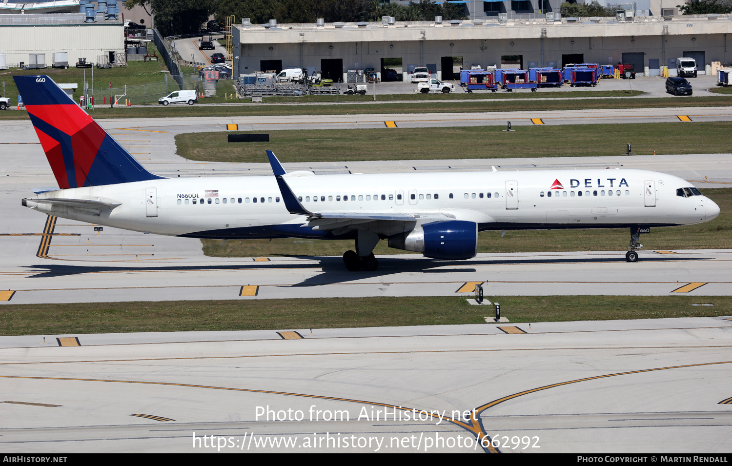 Aircraft Photo of N660DL | Boeing 757-232 | Delta Air Lines | AirHistory.net #662992