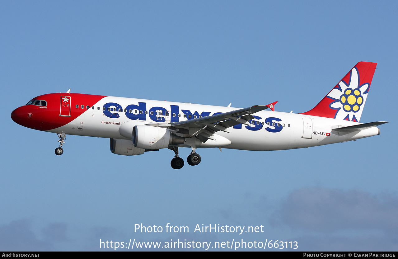 Aircraft Photo of HB-IJV | Airbus A320-214 | Edelweiss Air | AirHistory.net #663113