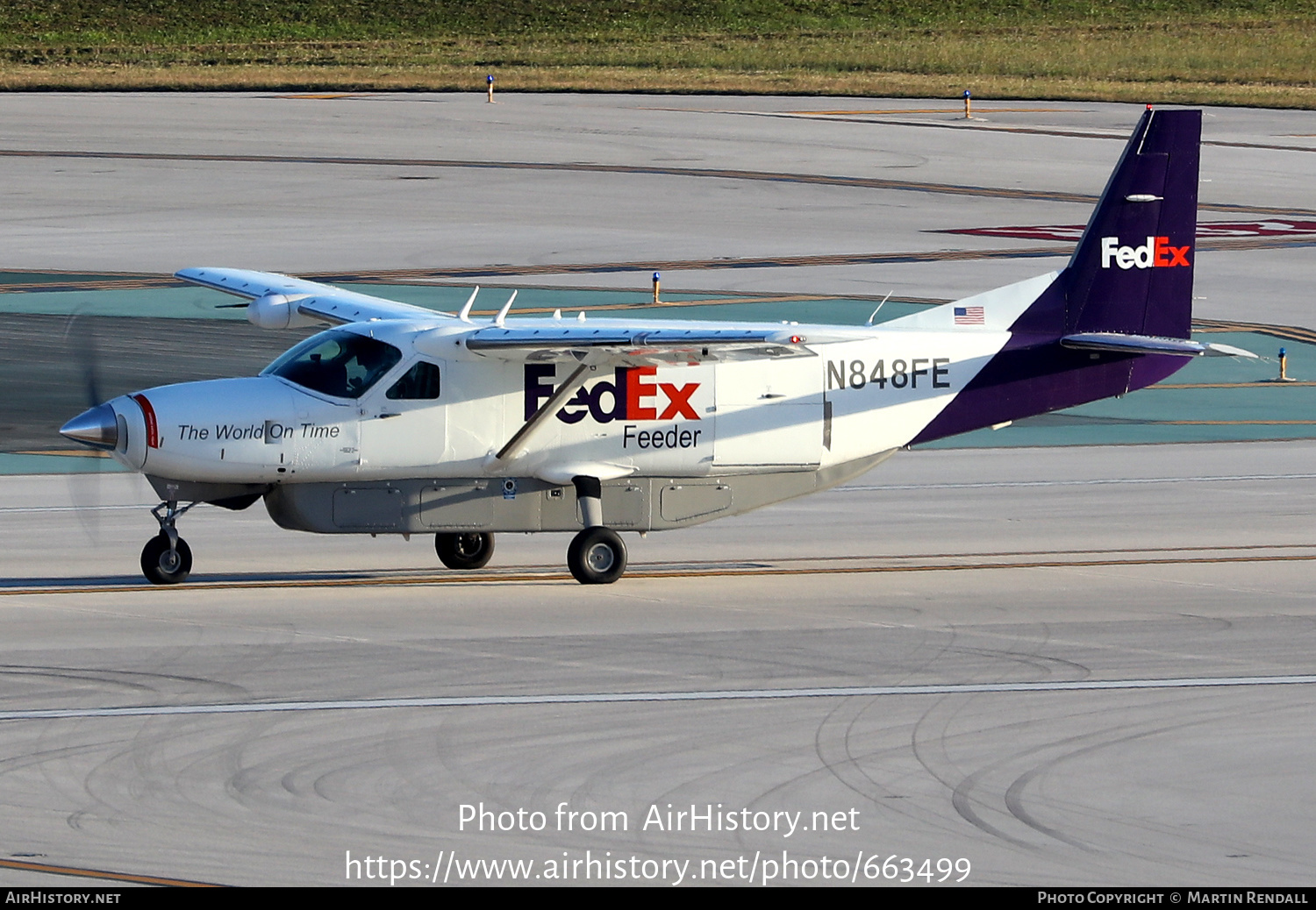 Aircraft Photo of N848FE | Cessna 208B Super Cargomaster | FedEx Feeder | AirHistory.net #663499