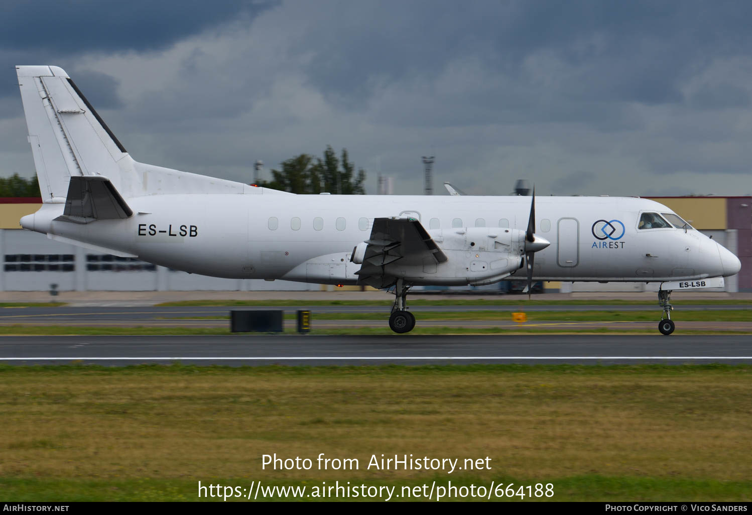 Aircraft Photo of ES-LSB | Saab-Fairchild SF-340A(F) | Airest | AirHistory.net #664188