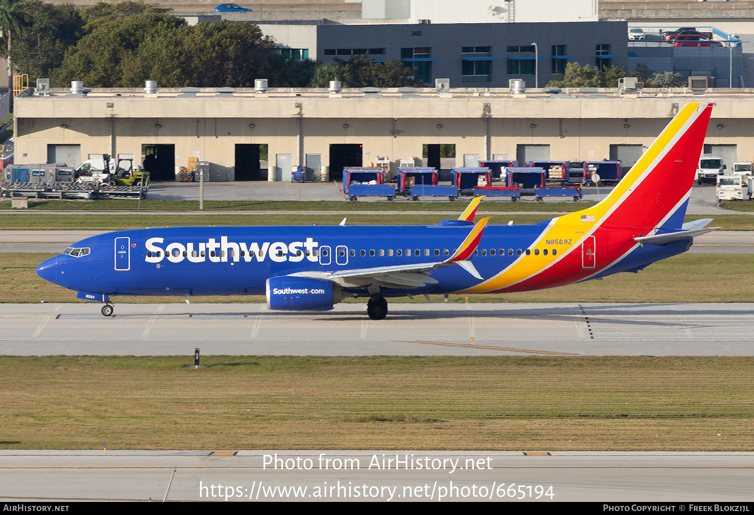 Aircraft Photo Of N8569z Boeing 737 8h4 Southwest Airlines