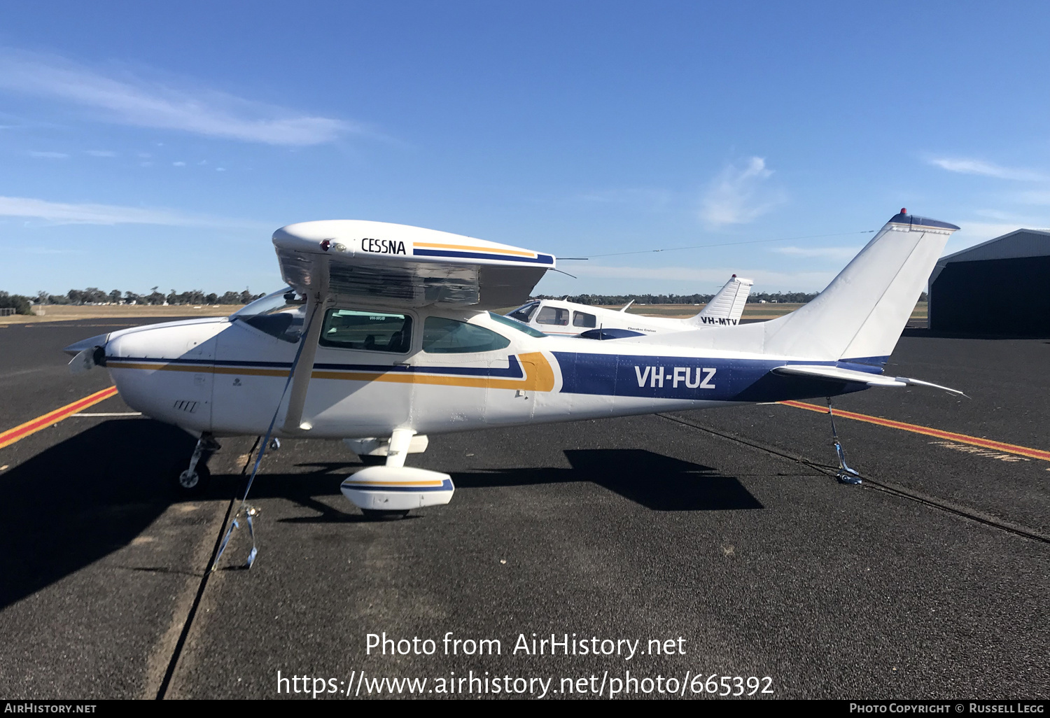 Aircraft Photo of VH-FUZ | Cessna 182Q Skylane II | AirHistory.net #665392