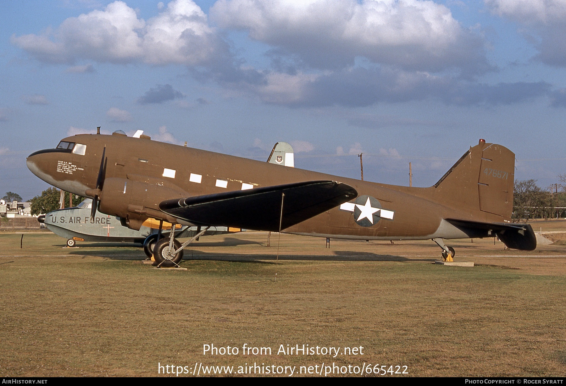 Aircraft Photo of 44-76671 / 476671 | Douglas C-47D Skytrain | USA - Air Force | AirHistory.net #665422