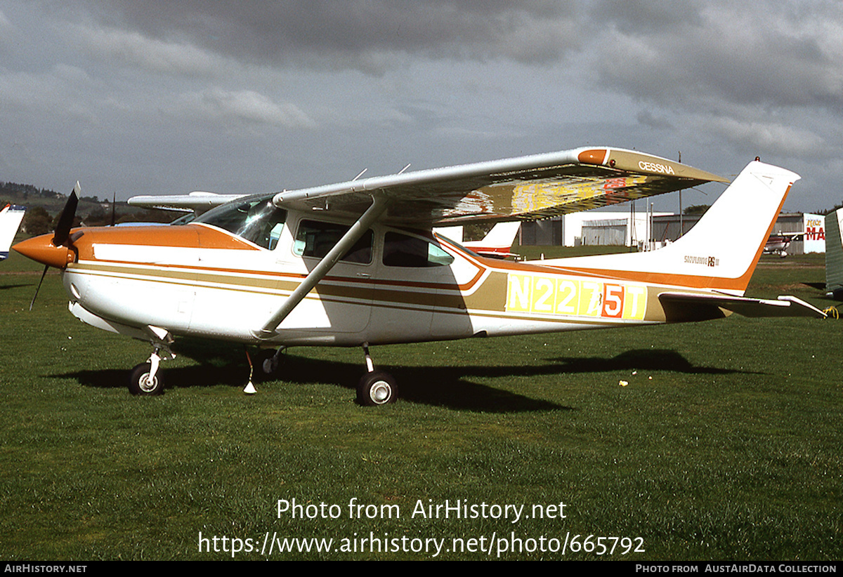 Aircraft Photo of N2275T | Cessna R182 Skylane RG | AirHistory.net #665792