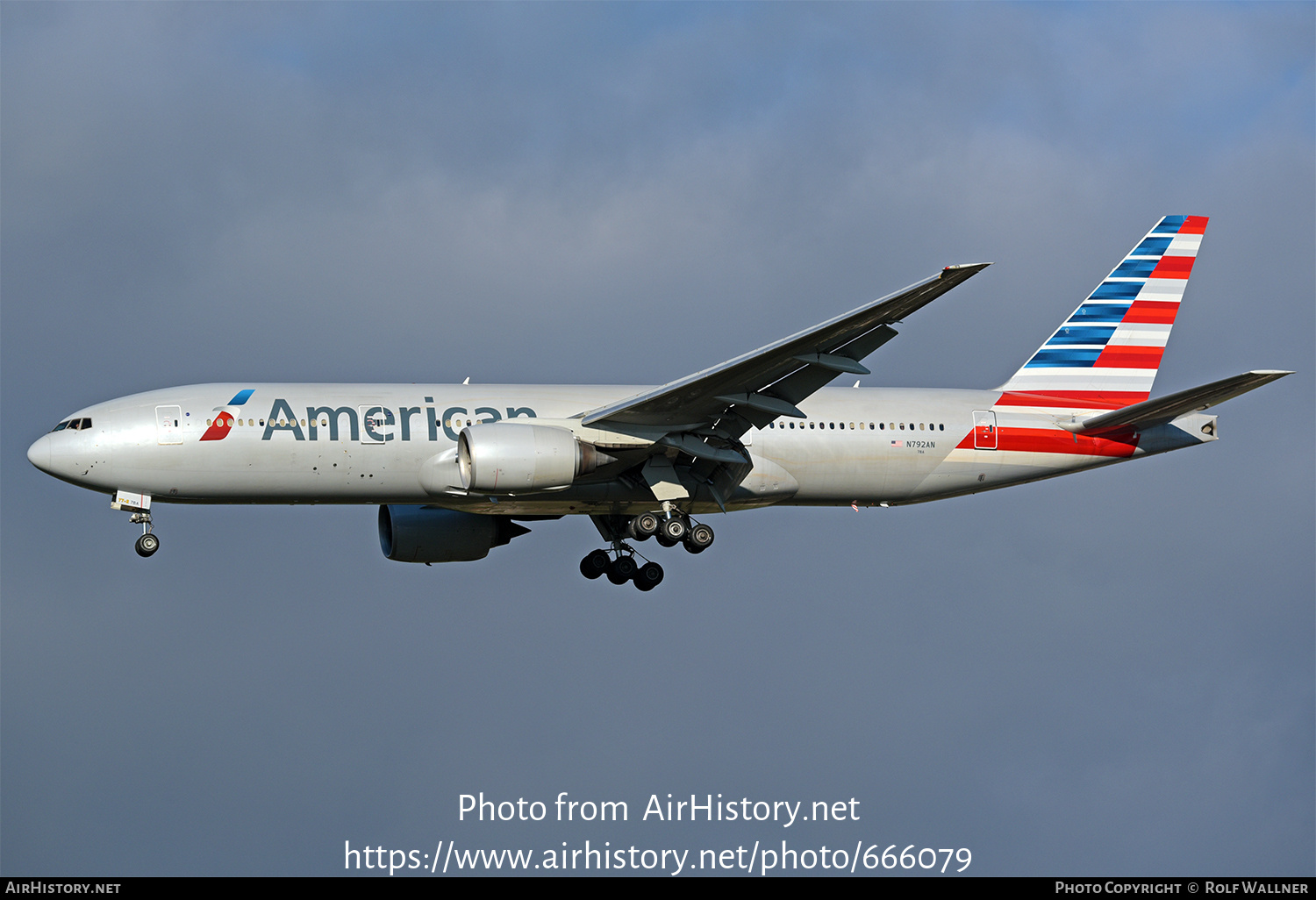 Aircraft Photo of N792AN | Boeing 777-223/ER | American Airlines | AirHistory.net #666079