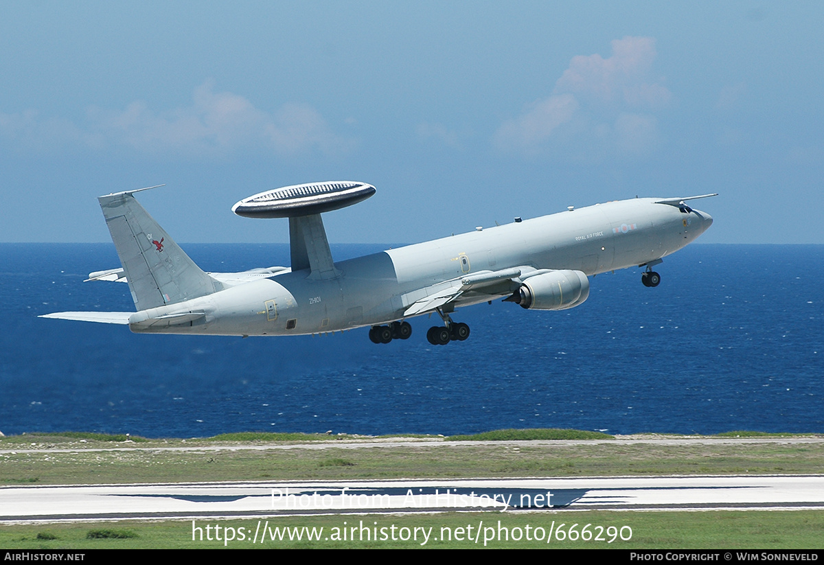 Aircraft Photo of ZH101 | Boeing E-3D Sentry AEW1 | UK - Air Force | AirHistory.net #666290