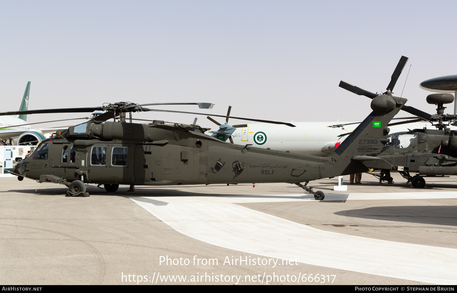 Aircraft Photo of 27390 | Sikorsky UH-60M Black Hawk (S-70A) | Saudi Arabia - Army | AirHistory.net #666317