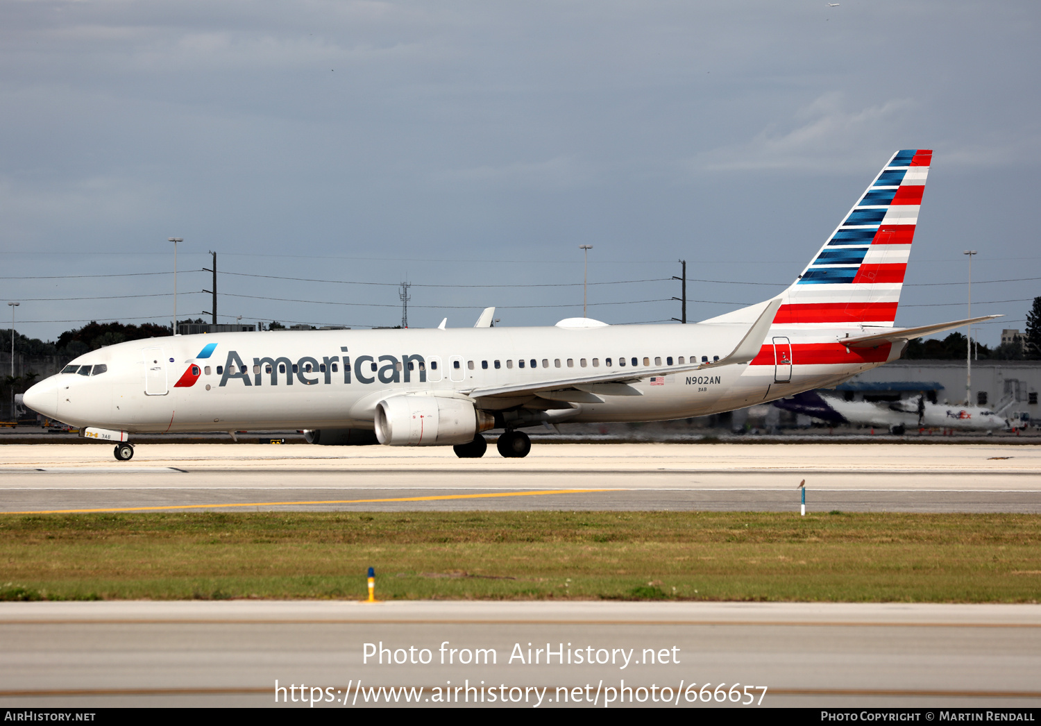 Aircraft Photo of N902AN | Boeing 737-823 | American Airlines | AirHistory.net #666657